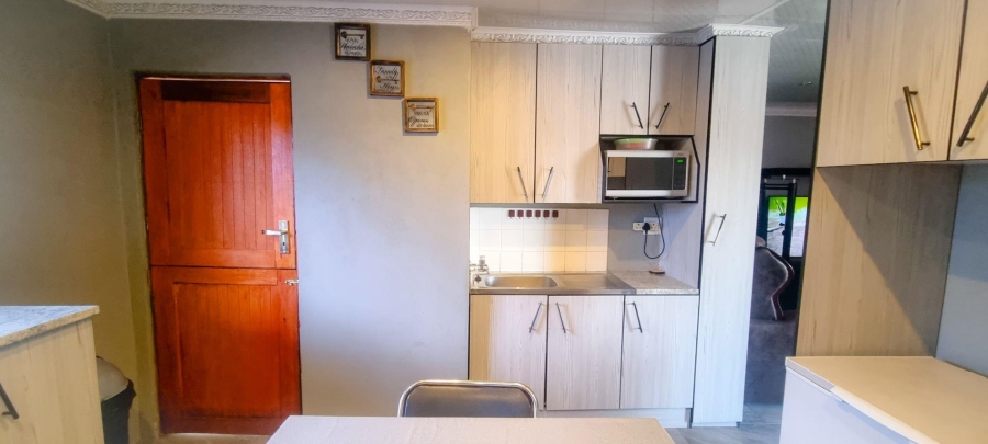 3 Bedroom Property for Sale in Grasslands Free State